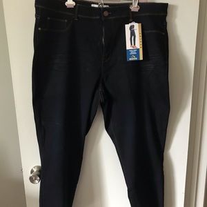 Jordache high rise ankle legging brand new with tags. plus size 24